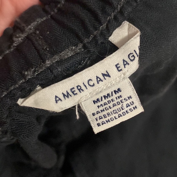 American Eagle Vacay Shorts - Picture 6 of 6